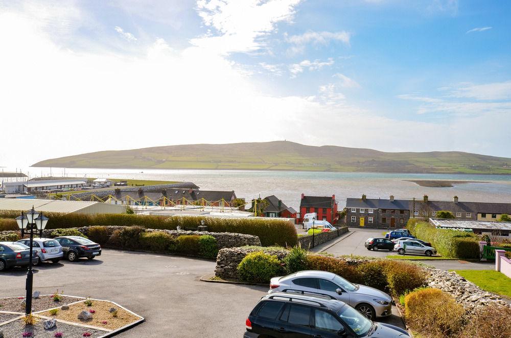 Dingle Harbour Nights Exterior foto